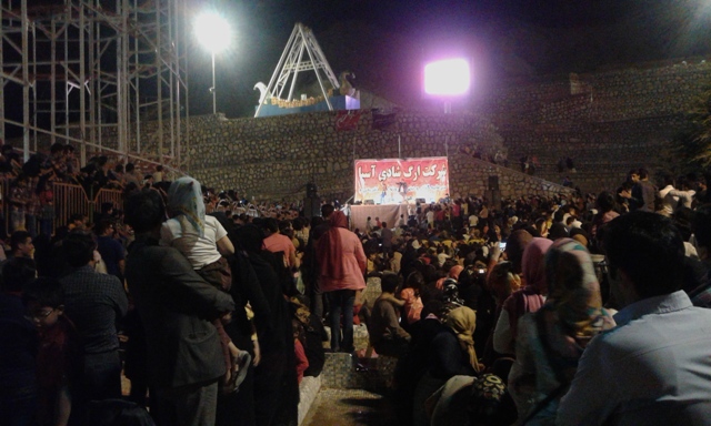 رقص و پایکوبی در جشن شعبانیه شهرداری شاهرود
