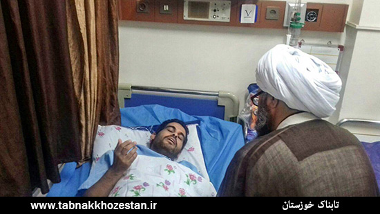 عیادت آیت الله حیدری از بیماران تنگی نفس در اهواز + تصاویر عیادت آیت الله حیدری از بیماران تنگی نفس در اهواز + تصاویر