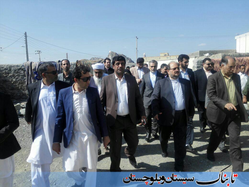 بازدید معاون اجرایی رئیس جمهور و هیئت همراه  از مناطق سیل&zwnj;زده سیستان و بلوچستان