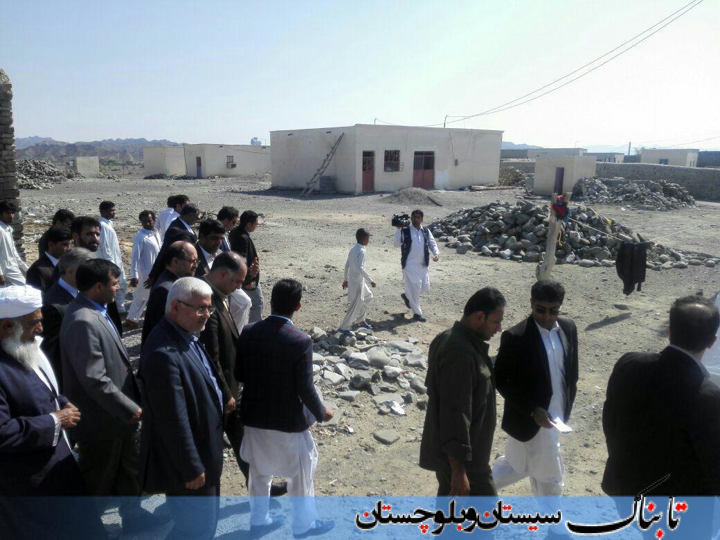 بازدید معاون اجرایی رئیس جمهور و هیئت همراه  از مناطق سیل&zwnj;زده سیستان و بلوچستان