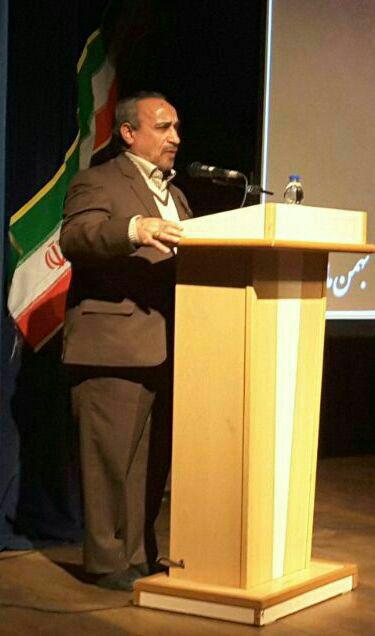 توسعه کاریکاتوری سیاست غیر روحانی است توسعه کاریکاتوری سیاست غیر روحانی است