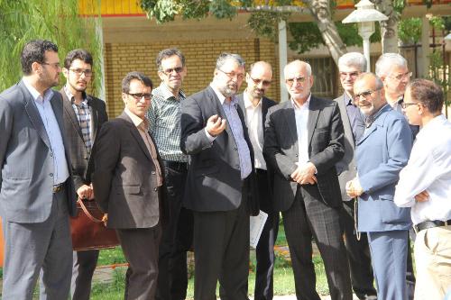 گزارش تصویری حضور معاون سیاسی وزیر کشور در دانشگاه صنعتی اراک گزارش تصویری حضور معاون سیاسی وزیر کشور در دانشگاه صنعتی اراک