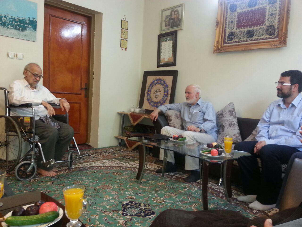 دیدار دکتر احمد توکلی با حاج حیدر رحیم‌پور ازغدی در مشهد