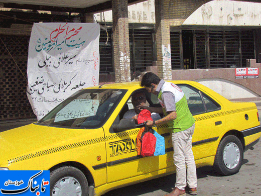 تهیه 1000 کیسه زباله خودرو و توزیع آن توسط رفتگران طبیعیت خوزستان