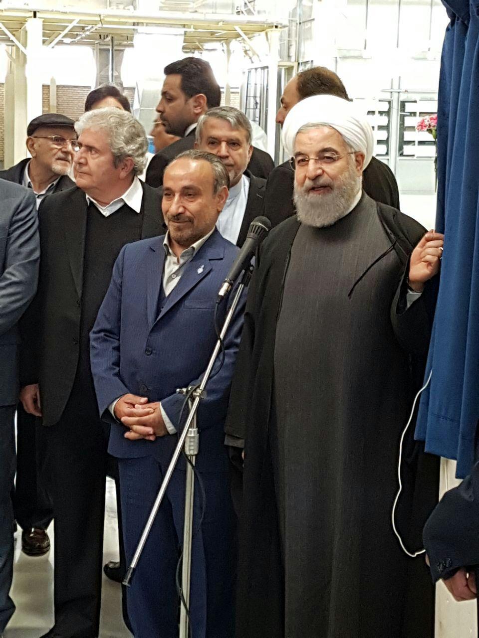 یکی از سیاست های دولت و خودروسازان حرکت به سوی ظرفیت اسمی تولید است یکی از سیاست های دولت و خودروسازان حرکت به سوی ظرفیت اسمی تولید است