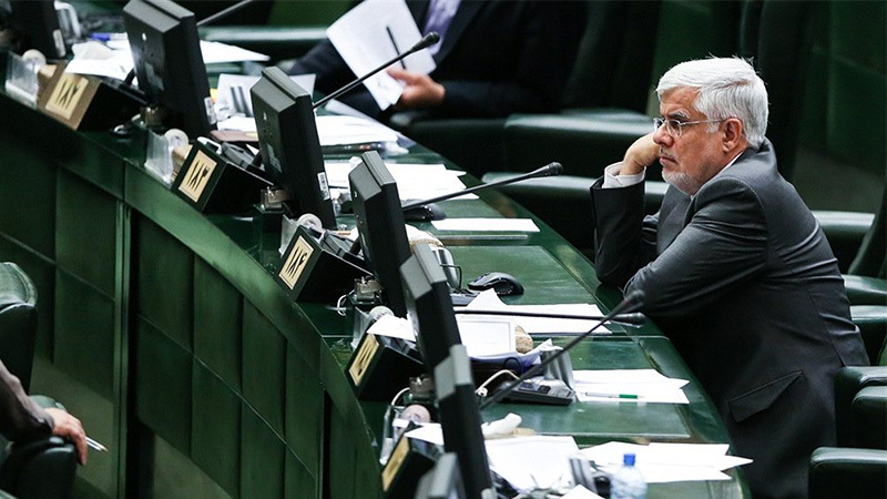 چرا عارف هیچ گاه در راس نیست؟