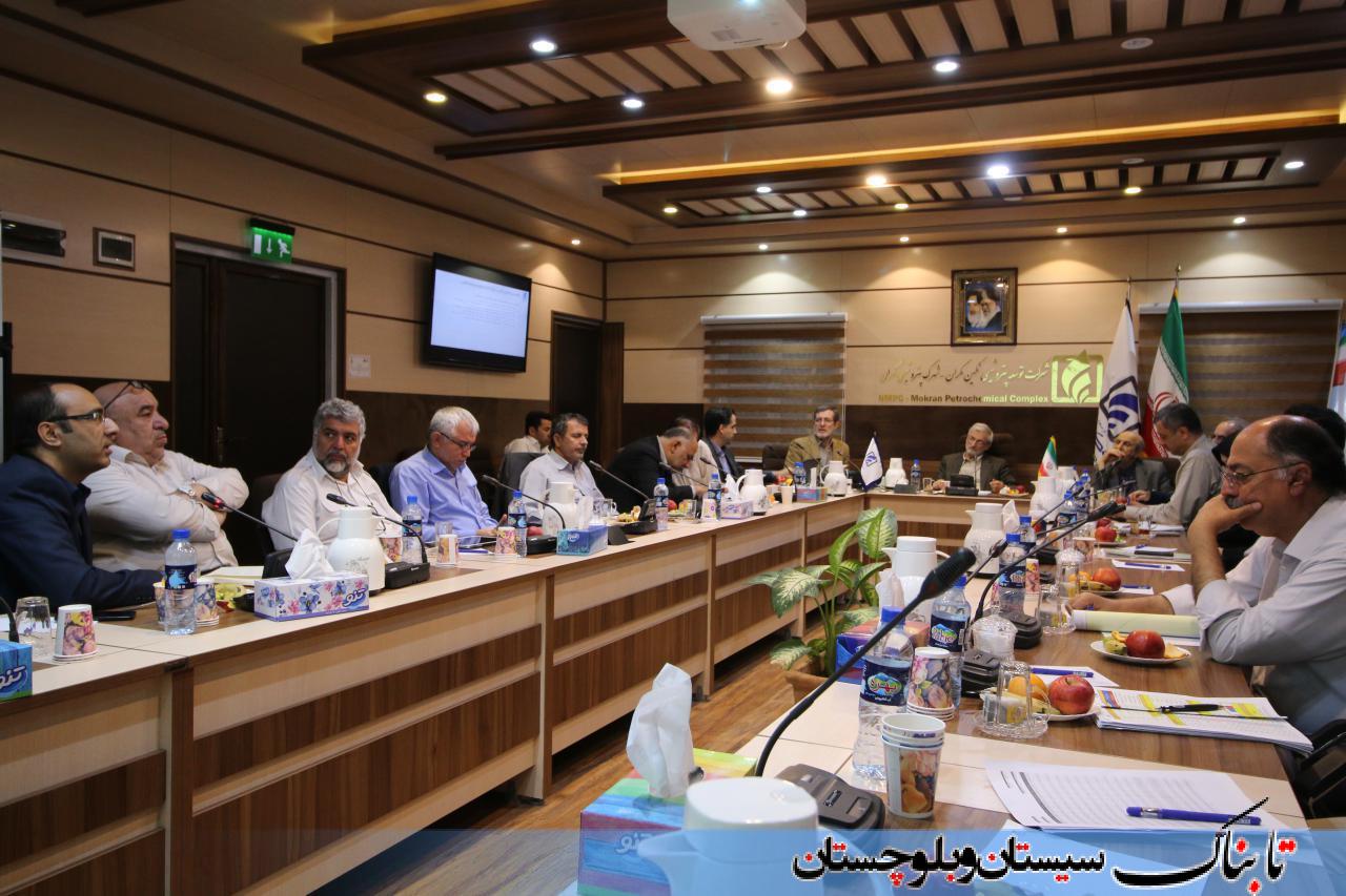 بازدید سرمایهگذاران بزرگترین طرح صنعتی جنوب شرق کشور از چابهار/ گزارش تصویری بازدید سرمایهگذاران بزرگترین طرح صنعتی جنوب شرق کشور از چابهار/ گزارش تصویری