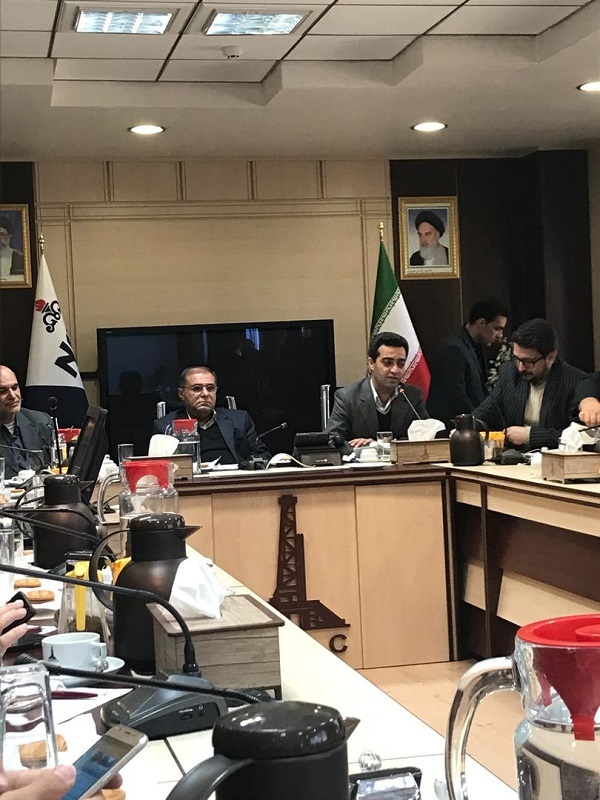 مدیر روابط عمومی و امور بین الملل : با اقدامات انجام شده متوسط قطعی برق از 1000 دقیقه در سال 95 به 300 دقیقه در سال 97 کاهش یافت مدیر روابط عمومی و امور بین الملل : با اقدامات انجام شده متوسط قطعی برق از 1000 دقیقه در سال 95 به 300 دقیقه در سال 97 کاهش یافت