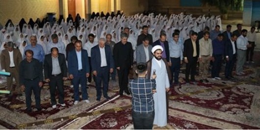 برگزاری جشن سحرخیزان روزه اولی ها دانش آموزان دختر در گچساران برگزاری جشن سحرخیزان روزه اولی ها دانش آموزان دختر در گچساران