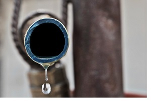 عامل کاهش فشار آب در خوزستان چیست؟