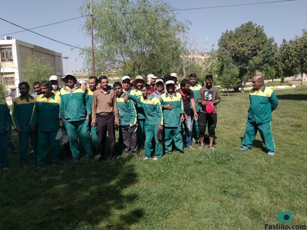 اعتراضات کارگری جلوی شورای شهر یاسوج اعتراضات کارگری جلوی شورای شهر یاسوج