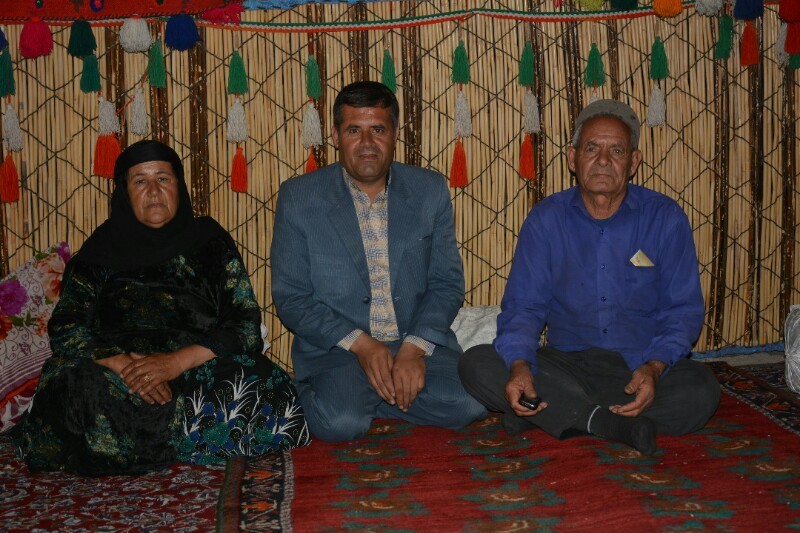 «بالان» پسرک آدامس فروشی که مرد میلیاردی شد / وقتی تحریم و نوسانات دلار بی اثر می شود + تصاویر