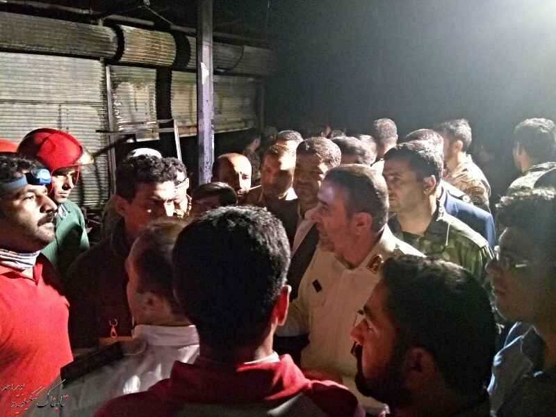 گزارش میدانی تابناک از آتش سوزی در جمعه بازار یاسوج / حضور چشمگیر نیروهای انتظامی برای تامین امنیت + تصاویر گزارش میدانی تابناک از آتش سوزی در جمعه بازار یاسوج / حضور چشمگیر نیروهای انتظامی برای تامین امنیت + تصاویر