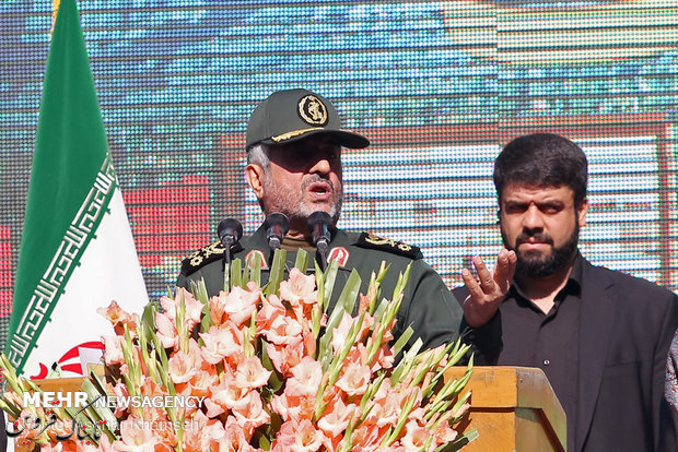 آمریکا در لانه جاسوسی باقی می ماند، انقلاب به ۴۰ سالگی نمی رسید آمریکا در لانه جاسوسی باقی می ماند، انقلاب به ۴۰ سالگی نمی رسید