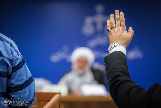 جعبه سیاه پرونده بابک زنجانی دادگاهی می شود/پایان سکوت ۶۳۵روزه جعبه سیاه پرونده بابک زنجانی دادگاهی می شود/پایان سکوت ۶۳۵روزه