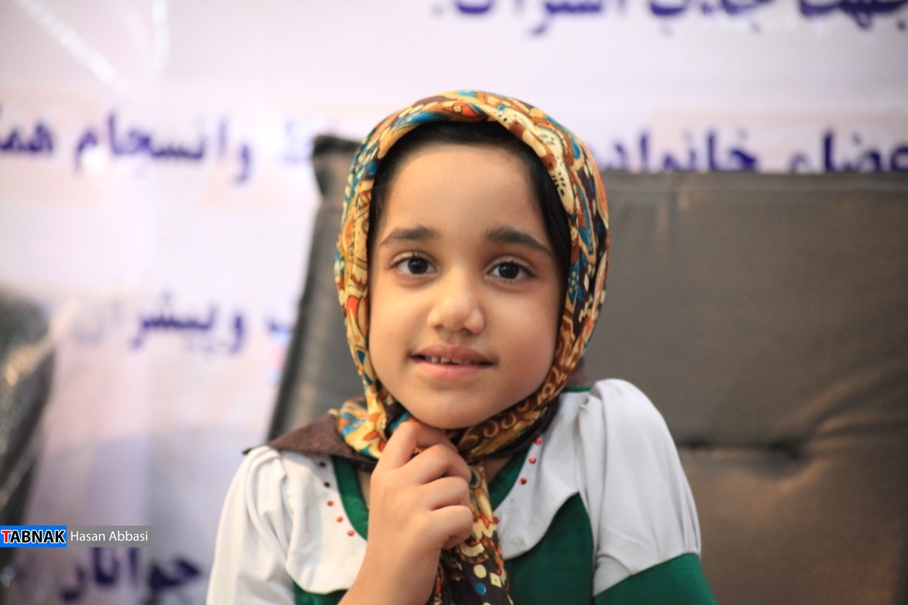 گزارش تصویری از غرفه بسیج رسانه گزارش تصویری از غرفه بسیج رسانه