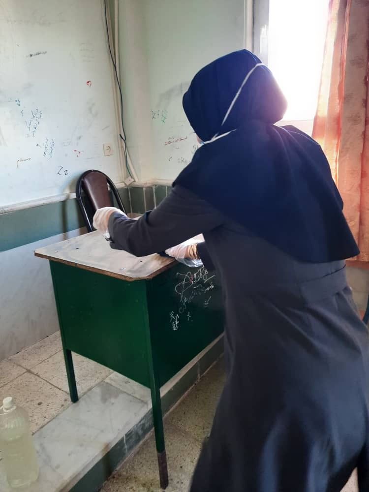 مدارس شهرستان لنده برای مقابله با شیوع ویروس کرونا ضد عفونی شدند+تصاویر مدارس شهرستان لنده برای مقابله با شیوع ویروس کرونا ضد عفونی شدند+تصاویر