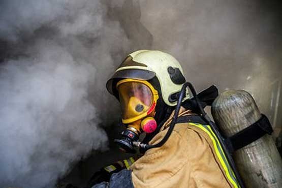 آتش سوزی در تابلو برق ساختمان مسکونی در قزوین آتش سوزی در تابلو برق ساختمان مسکونی در قزوین