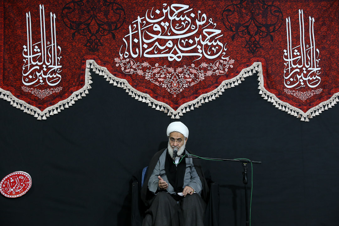 آرمانهای امام حسین(ع) در کربلا جهانی است آرمانهای امام حسین(ع) در کربلا جهانی است