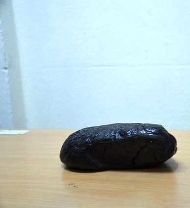 یک کیلو تریاک در معده قاچاقچی در قزوین کشف شد یک کیلو تریاک در معده قاچاقچی در قزوین کشف شد