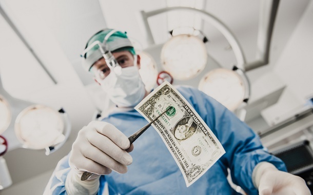 آپارتاید در مواجهِ با پزشکان متخلّف! آپارتاید در مواجهِ با پزشکان متخلّف!