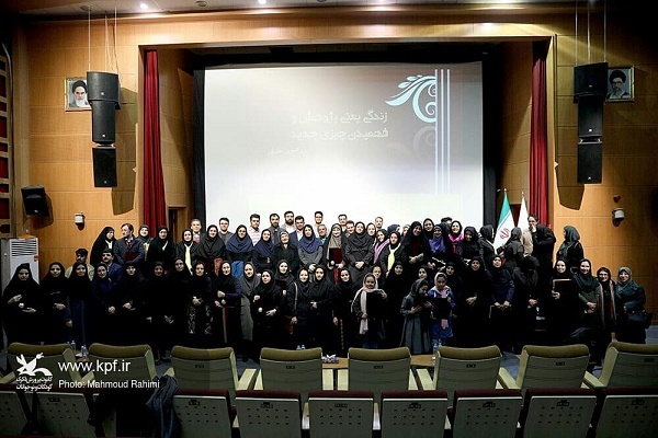 مربیان کانون خوزستان پژوهش‌گران برتر کشور شدند