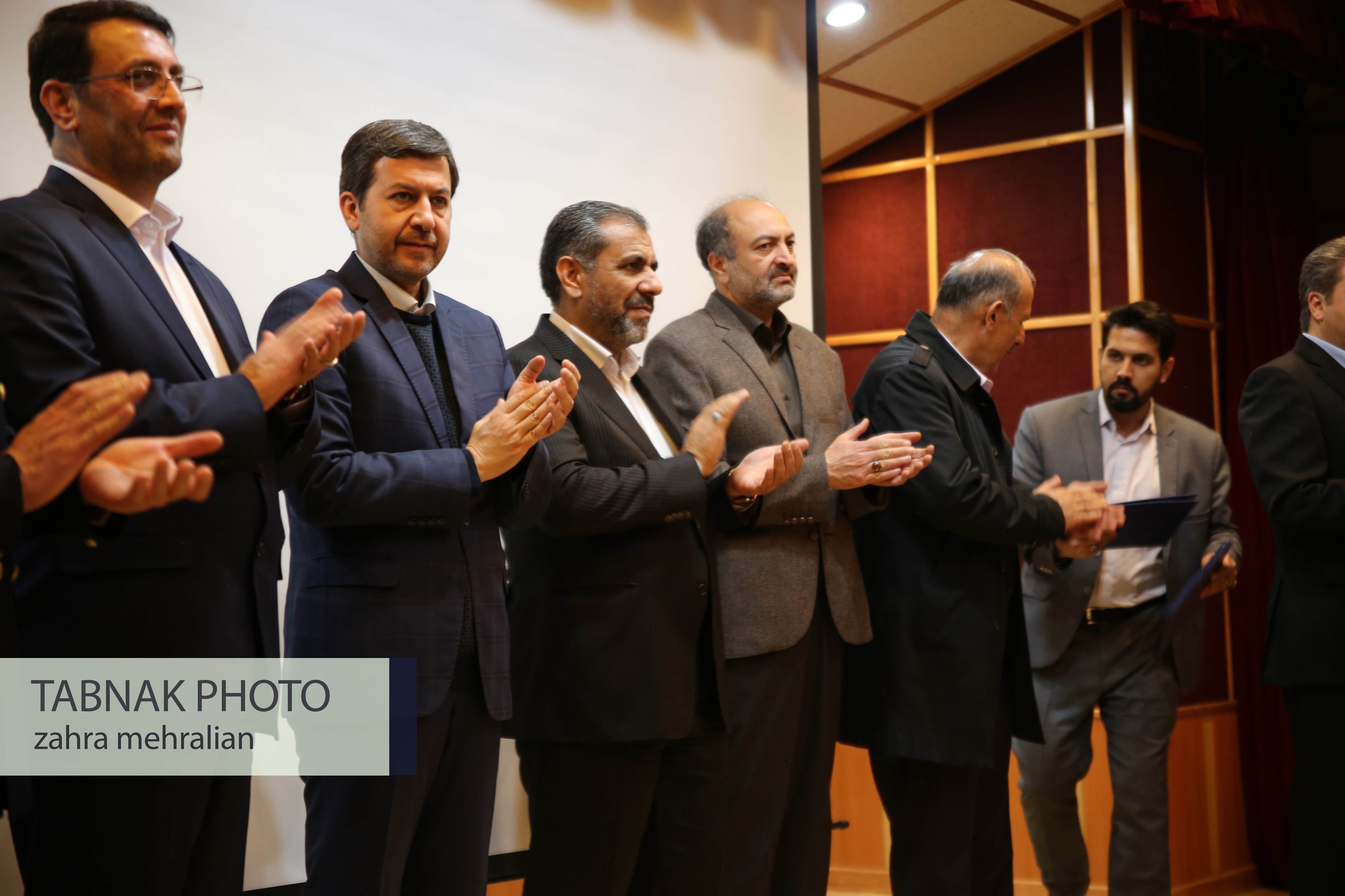 مراسم هفته حمل و نقل در قزوین با حضور معاون عمرانی وزیر کشور برگزار شد مراسم هفته حمل و نقل در قزوین با حضور معاون عمرانی وزیر کشور برگزار شد