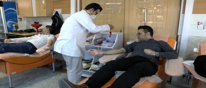 مراجعه خودجوش پرسنل اداره کل کتابخانه های عمومی به انتقال خون مراجعه خودجوش پرسنل اداره کل کتابخانه های عمومی به انتقال خون