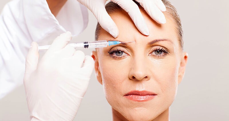 معرفی انواع بوتاکس و کاربرد هر کدام معرفی انواع بوتاکس و کاربرد هر کدام