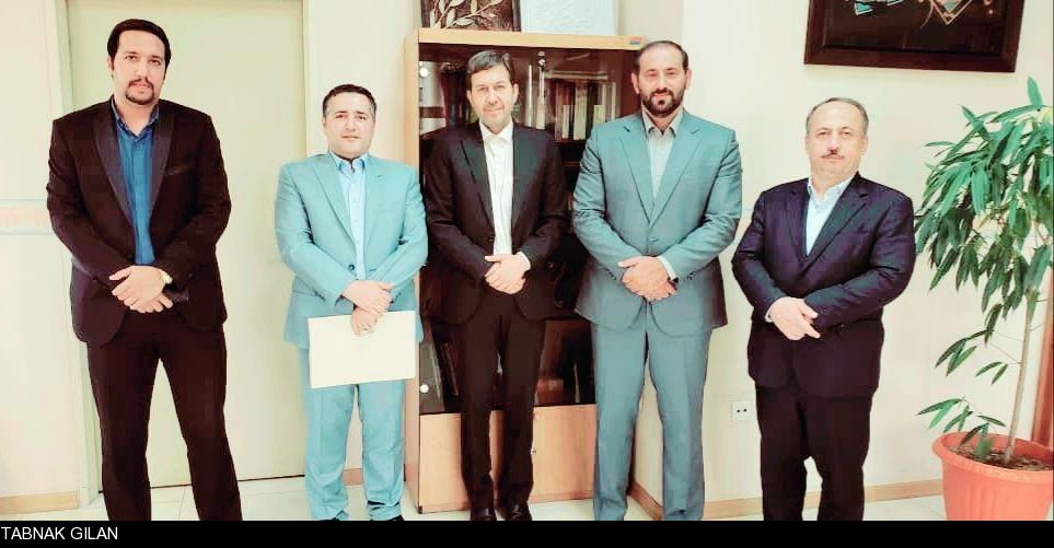 دیدار مهندس سید مهدی رجایی شهردار لنگرود با دکتر جمالی نژاد معاون عمرانی وزیر کشور و رئیس سازمان شهرداری ها و دهیاری های کشور دیدار مهندس سید مهدی رجایی شهردار لنگرود با دکتر جمالی نژاد معاون عمرانی وزیر کشور و رئیس سازمان شهرداری ها و دهیاری های کشور