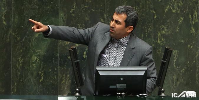 تیر های آقای نماینده یکی پس از دیگری به سنگ می خورد تیر های آقای نماینده یکی پس از دیگری به سنگ می خورد