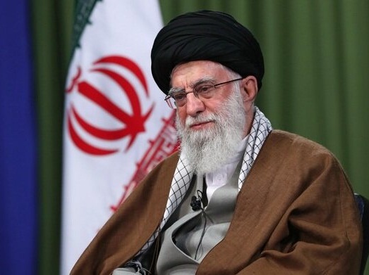 تجلیل از یادگاران دفاع مقدس باحضور رهبر معظم انقلاب به صورت ویدئو کنفرانسی تجلیل از یادگاران دفاع مقدس باحضور رهبر معظم انقلاب به صورت ویدئو کنفرانسی