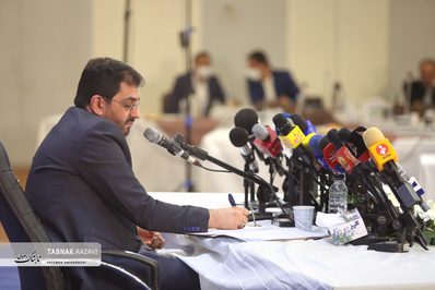 تشکیل مثلثی با حضور شهرداری، نیروی انتظامی و گروه های مردم نهاد، در حوزه بحث های انضباط ترافیکی