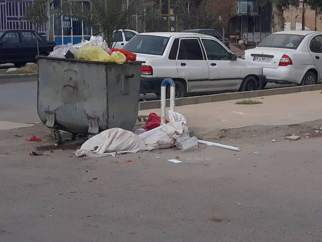 مطالبه کارگران شهرداری مهران در گروگان سیاسیون طالب قدرت/مهران را در یابید !
