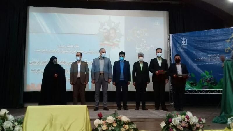 برنامه های نهاد امور تربیتی باید با نیازهای جامعه متناسب باشد برنامه های نهاد امور تربیتی باید با نیازهای جامعه متناسب باشد