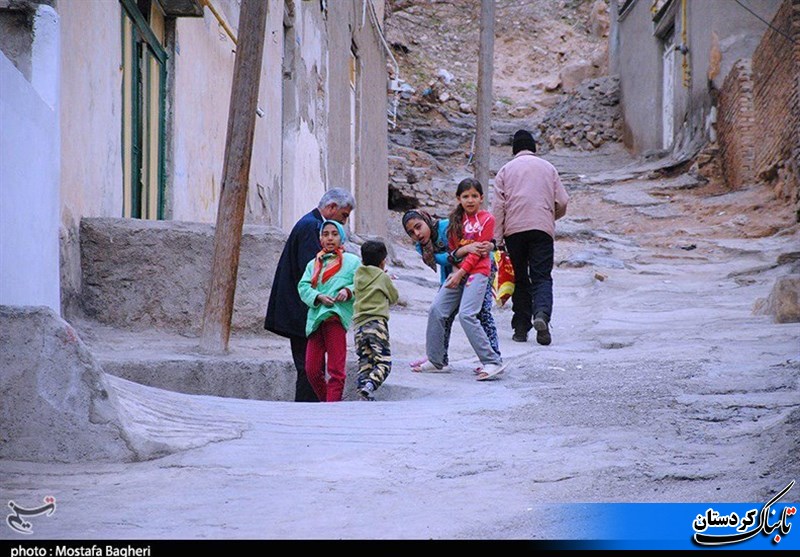 شهرداری سنندج نان خود را از دلالی در میآورد!