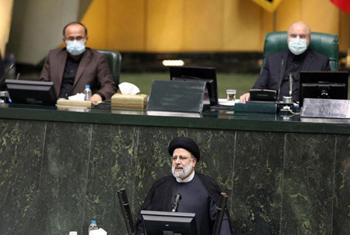 کابینه حداکثری رئیسی؛ همه رای آوردند به جز باغلگی