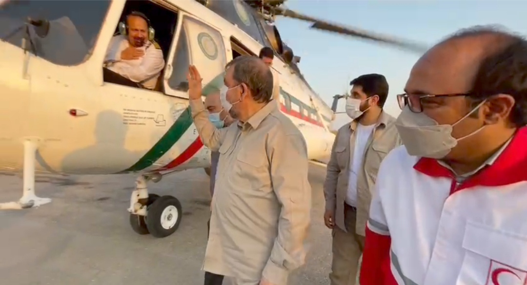 فیلم /حضور معاون اقتصادی رئیس جمهور در مناطق زلزله زده فین