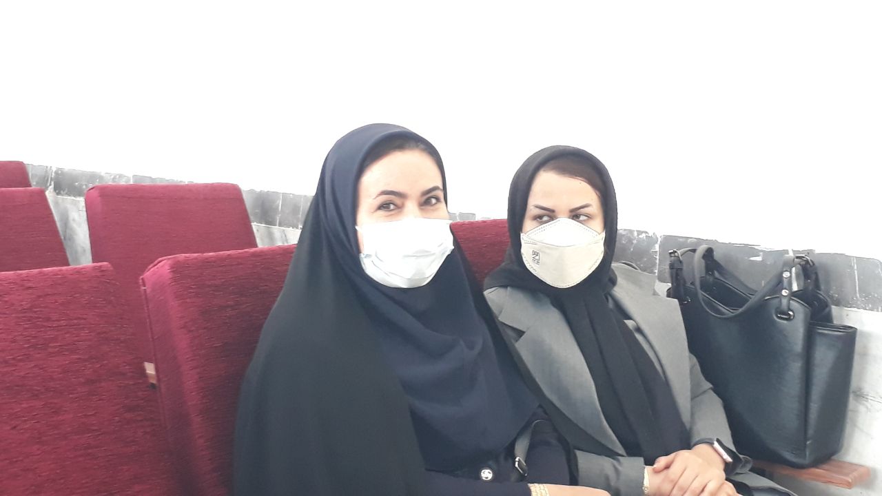 در راه خدمت به همشهریانم خستگی را خسته در راه خدمت به همشهریانم خستگی را خسته