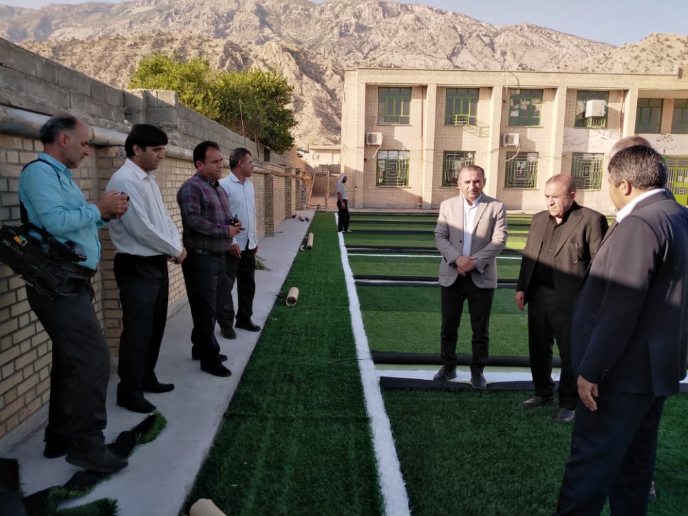 آموزش و پرورش به پایگاه واقعی برنامه های فرهنگی تبدیل شد/اگر این مدارس تکمیل نمی شدند امروز شاهد بحران آموزشی در لنده بودیم.../تصاویر آموزش و پرورش به پایگاه واقعی برنامه های فرهنگی تبدیل شد/اگر این مدارس تکمیل نمی شدند امروز شاهد بحران آموزشی در لنده بودیم.../تصاویر