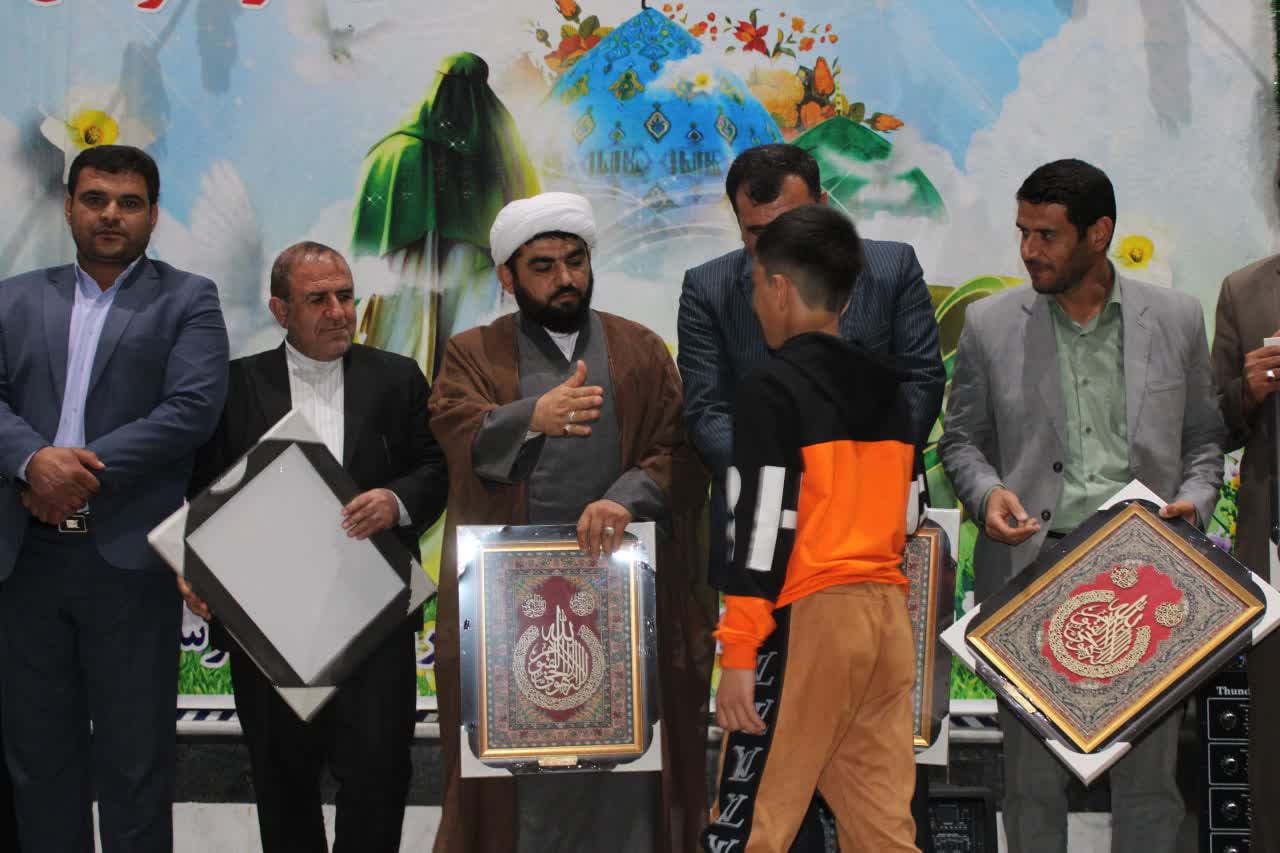 جشن باشکوه میلاد امام زمان(عج) در مارگون جشن باشکوه میلاد امام زمان(عج) در مارگون