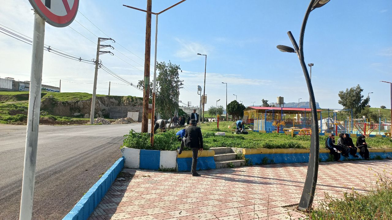 اولویت شهرداری و شورای ششم زیبا کردن ورودی شهر است/فاز دوم ساماندهی ورودی شهر لنده آغاز شد+تصاویر اولویت شهرداری و شورای ششم زیبا کردن ورودی شهر است/فاز دوم ساماندهی ورودی شهر لنده آغاز شد+تصاویر