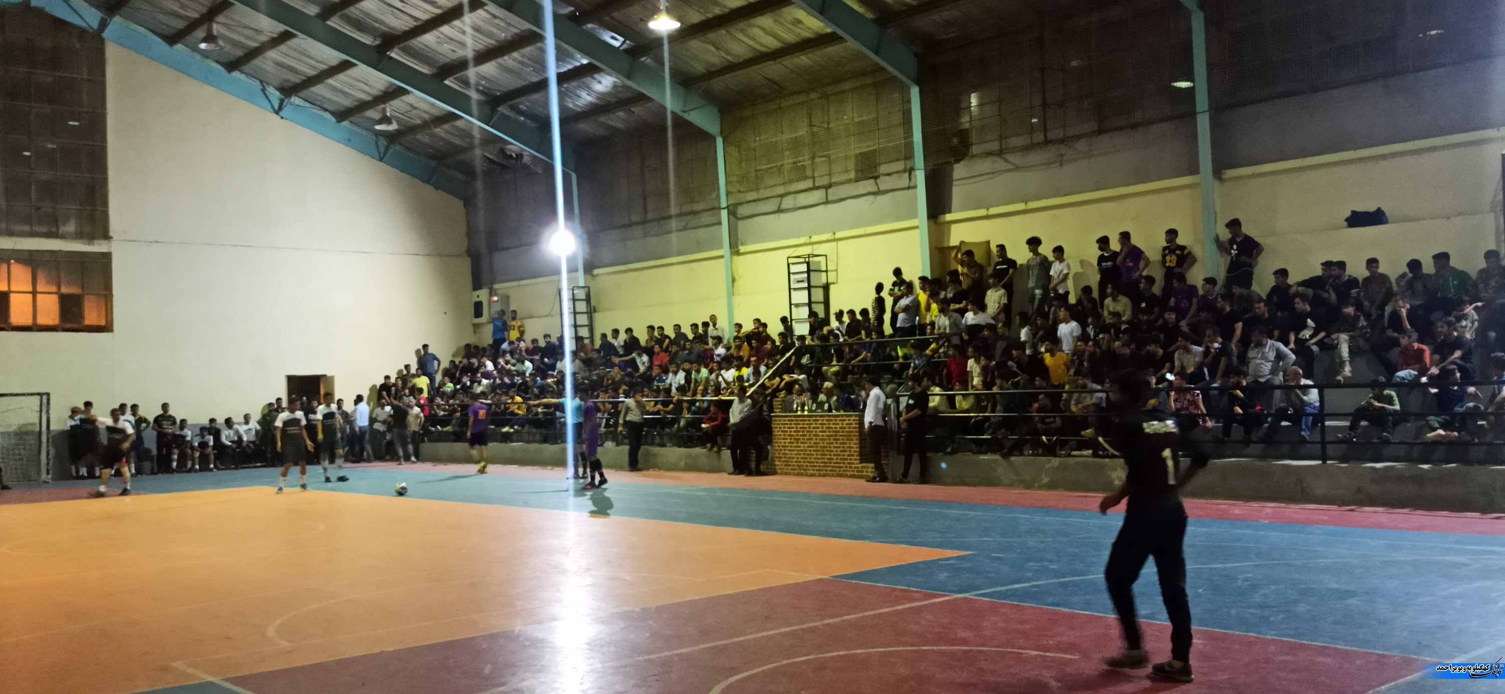 شبی که همه بودند الا مسئولین لنده..! شبی که همه بودند الا مسئولین لنده..!