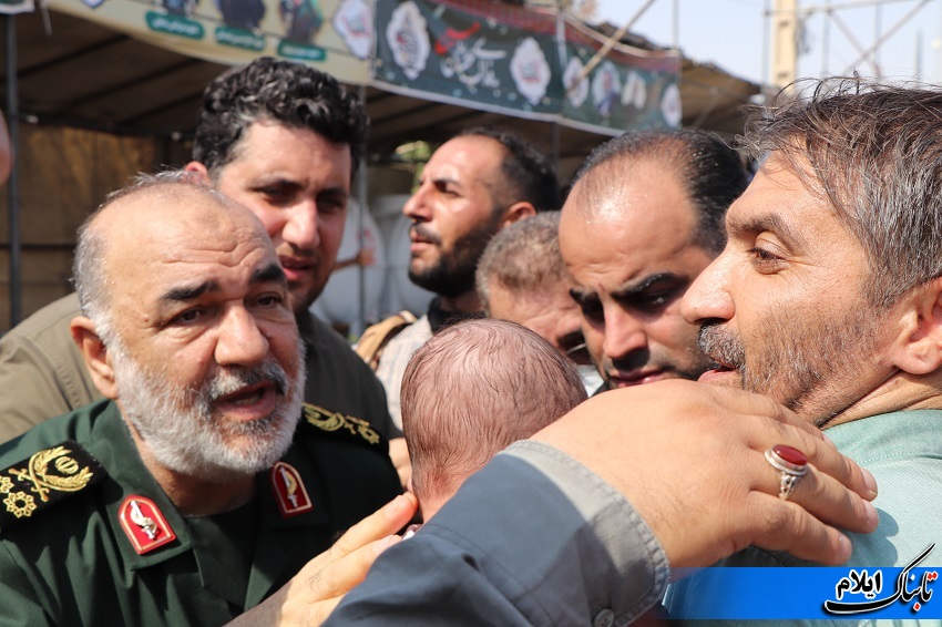 یک هزار دستگاه اتوبوس سپاه نقل و انتقال زوار را در داخل کشور انجام میدهند یک هزار دستگاه اتوبوس سپاه نقل و انتقال زوار را در داخل کشور انجام میدهند