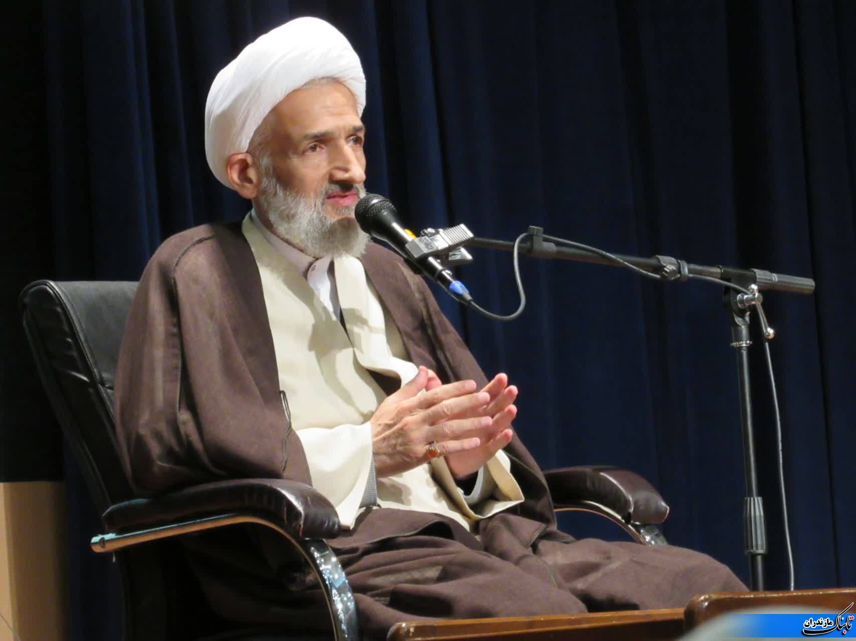 نماینده ولی فقیه در مازندران:وحدت حوزه و آموزش و پرورش پیش‌زمینه وحدت بین حوزه و دانشگاست