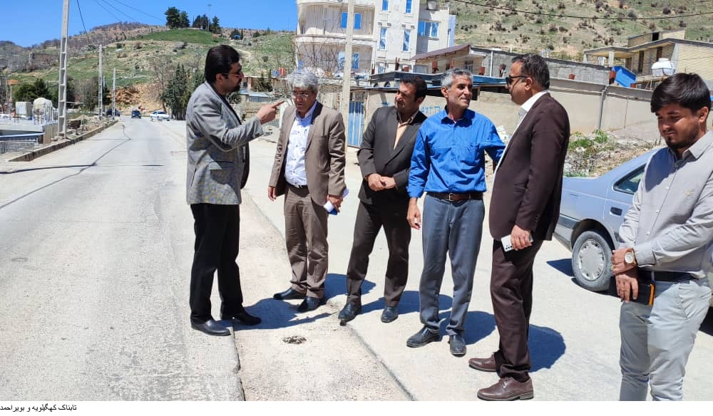 فرماندار دنا پروژه های فاضلاب شهری سی سخت در هفته آتی بازسازی و آسفالت خواهد شد. فرماندار دنا پروژه های فاضلاب شهری سی سخت در هفته آتی بازسازی و آسفالت خواهد شد.