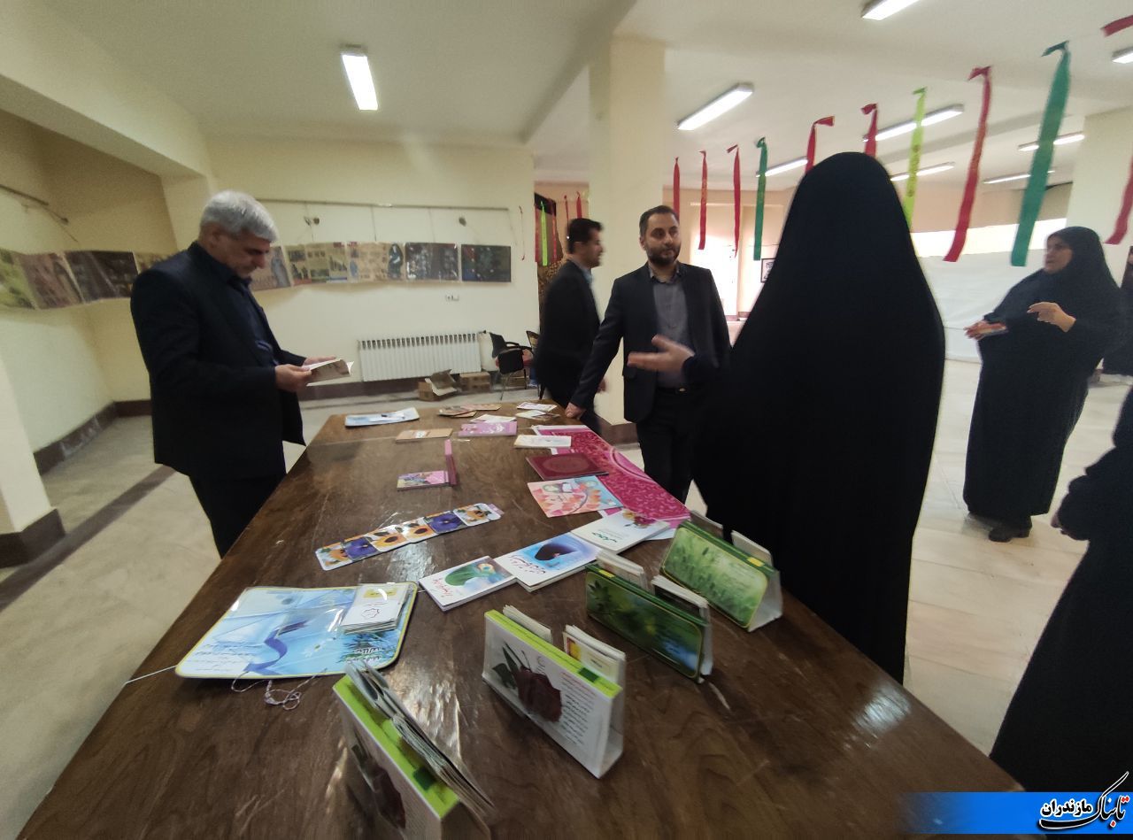 اولین همایش ملی راه زندگی و مادری از سوی کمیته امداد در نکا برگزار شد