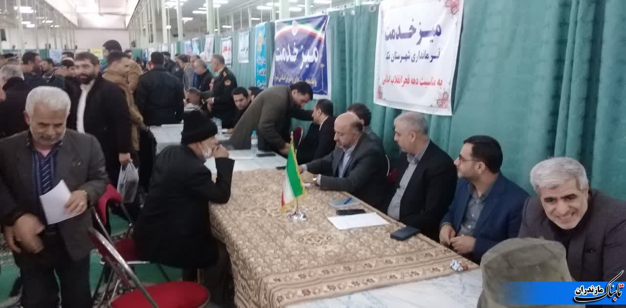 خدمت به مردم از برجسته‌ترین اهداف انقلاب اسلامی