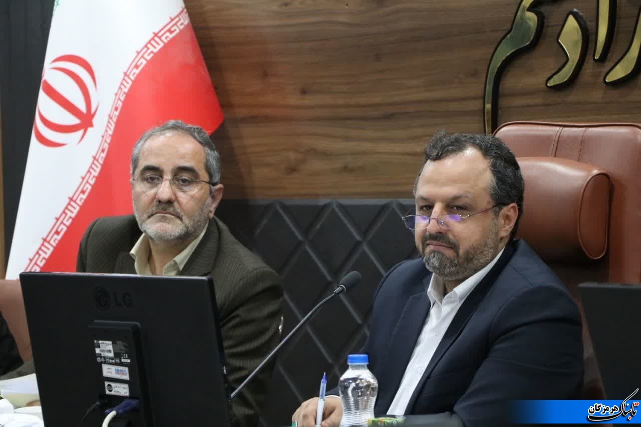 نیازمند حرکت جمعی برای جبران اشتباهات دهه ۹۰ هستیم نیازمند حرکت جمعی برای جبران اشتباهات دهه ۹۰ هستیم