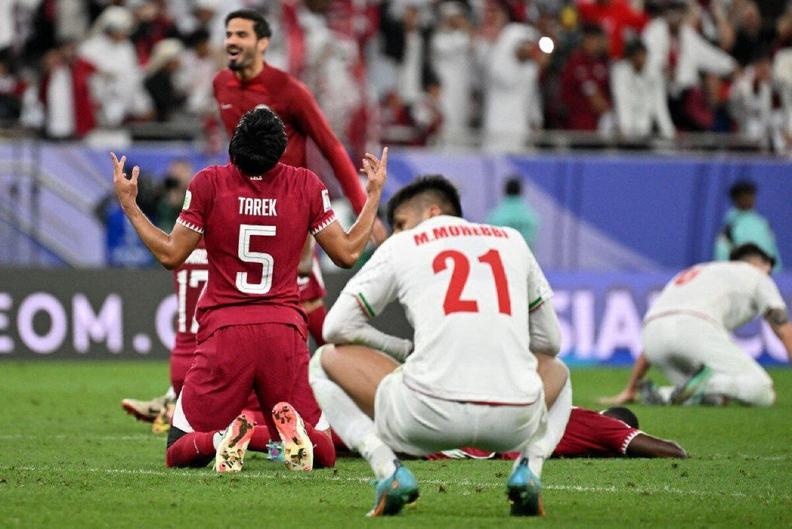 حسرت جام ۵۰ ساله شد/تکرار لجبازی کادرفنی و دفاع متزلزل